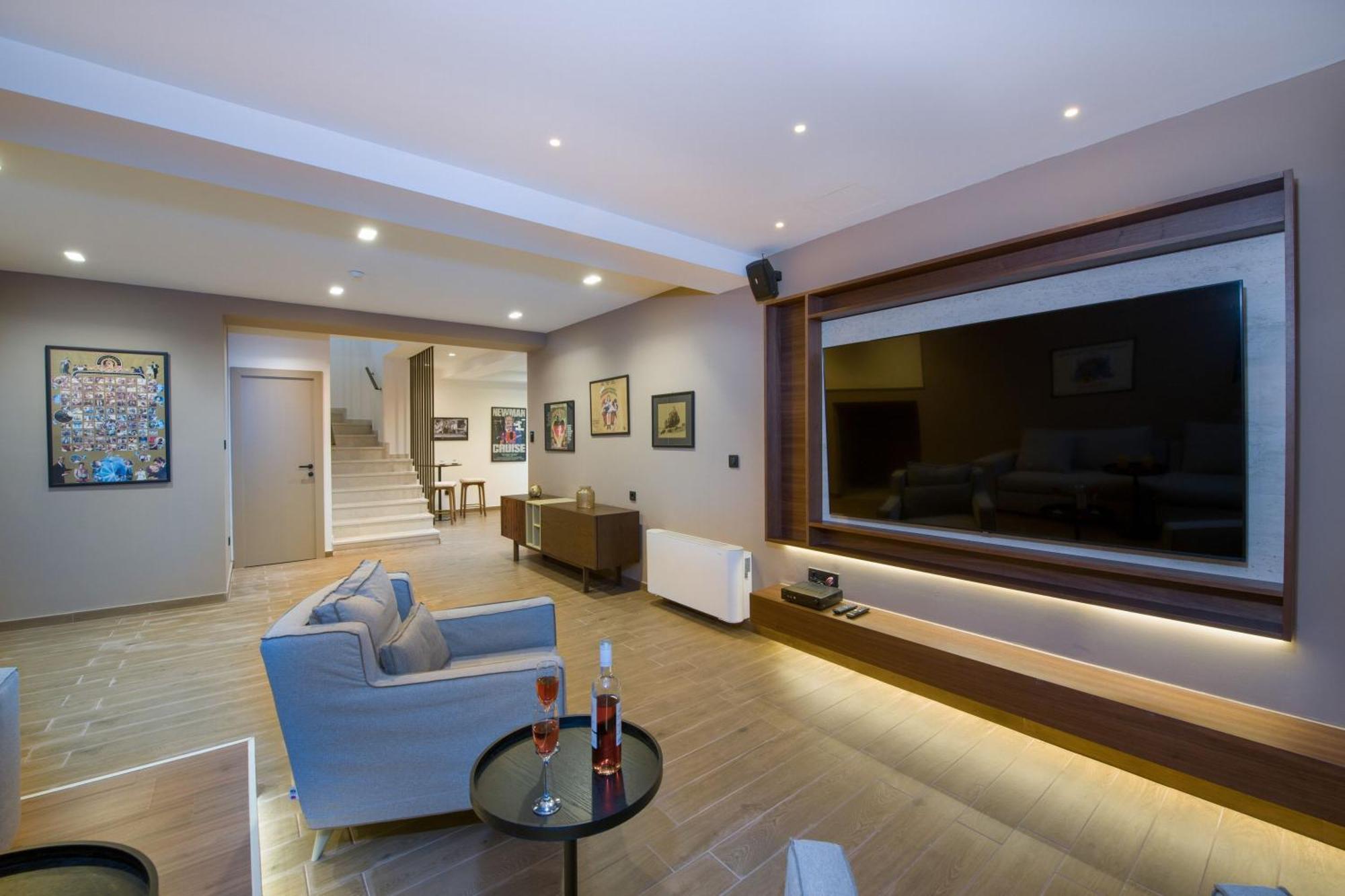 Almi-Cove Hilltop Villas 阿尔米里达 外观 照片