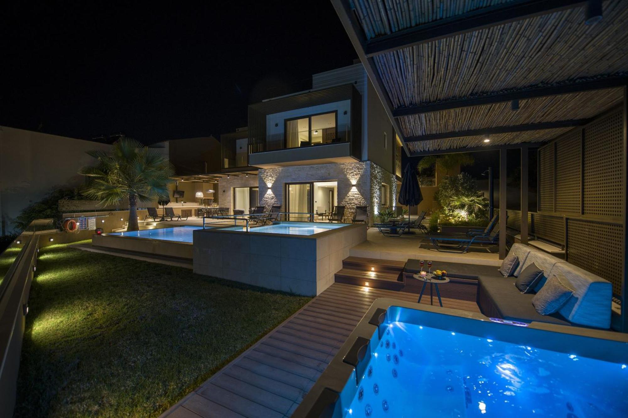 Almi-Cove Hilltop Villas 阿尔米里达 外观 照片