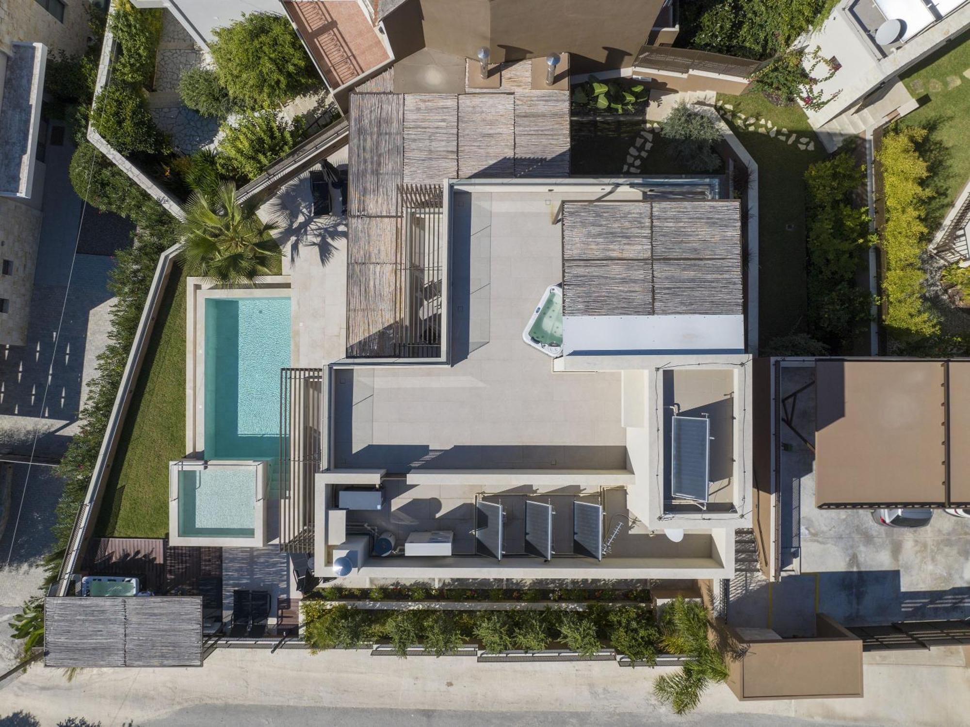 Almi-Cove Hilltop Villas 阿尔米里达 外观 照片